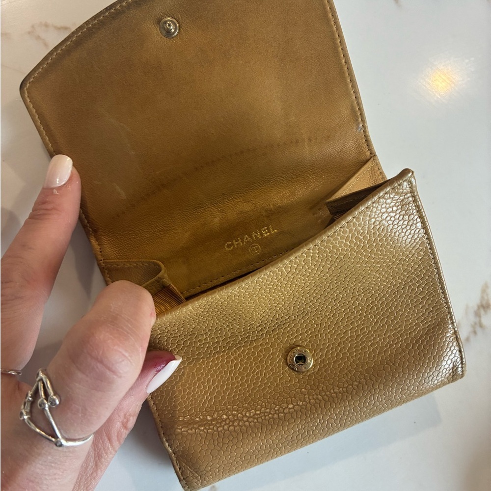 Chanel Beige Caviar Compact Wallet - Picture 2 of 5